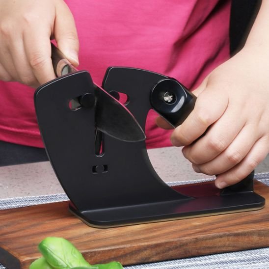 aiguiseur couteau ergonomique noir utilisation rapide plan travail
