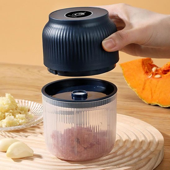 Hachoir electrique viande hachee ail courge cuisine