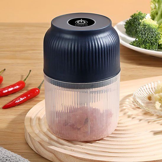 Hachoir electrique viande hachee piments brocoli cuisine