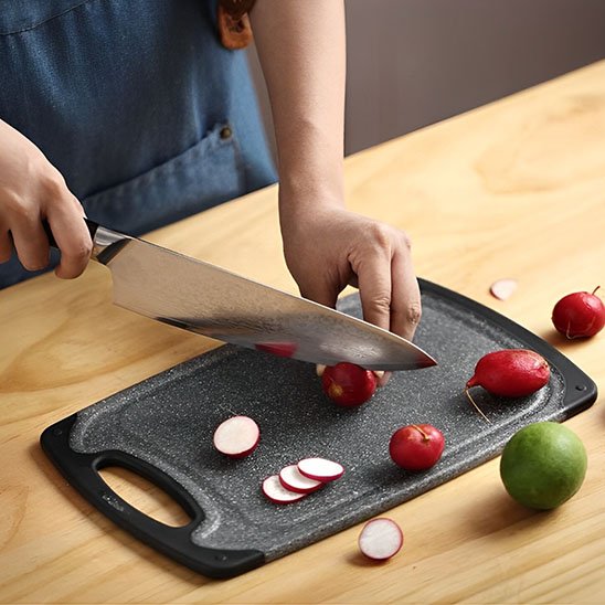 Planche a decouper accrocher 